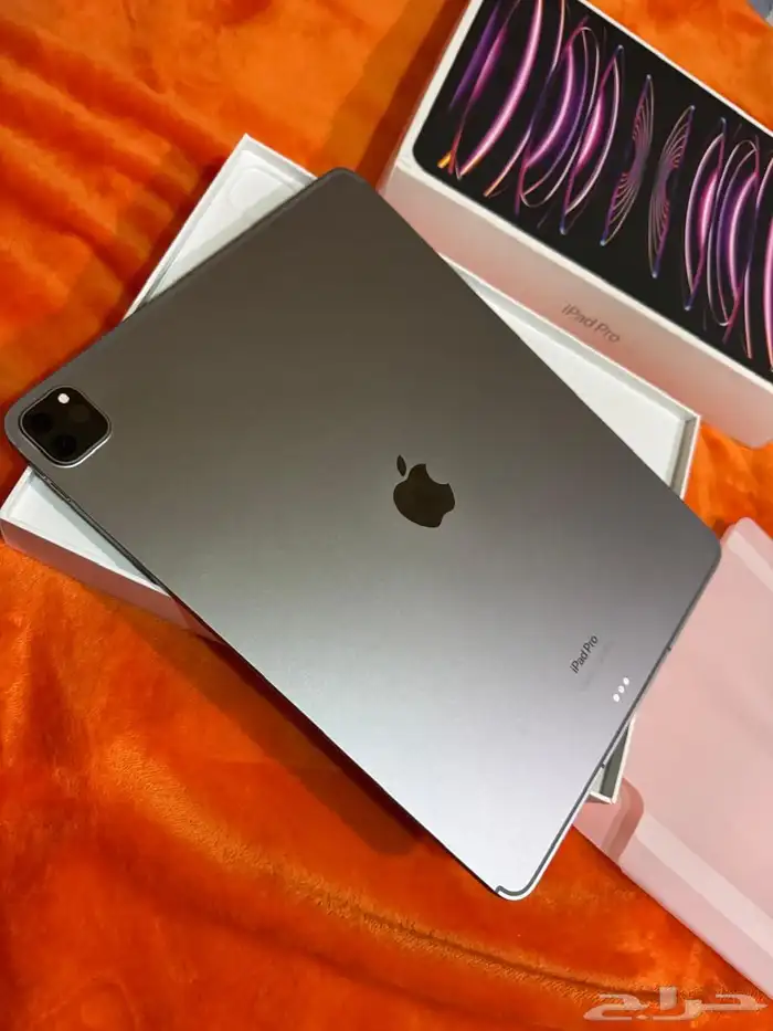 للبيع او للبدل ايباد برو الجيل السادس (2022) 512 قيقا 3