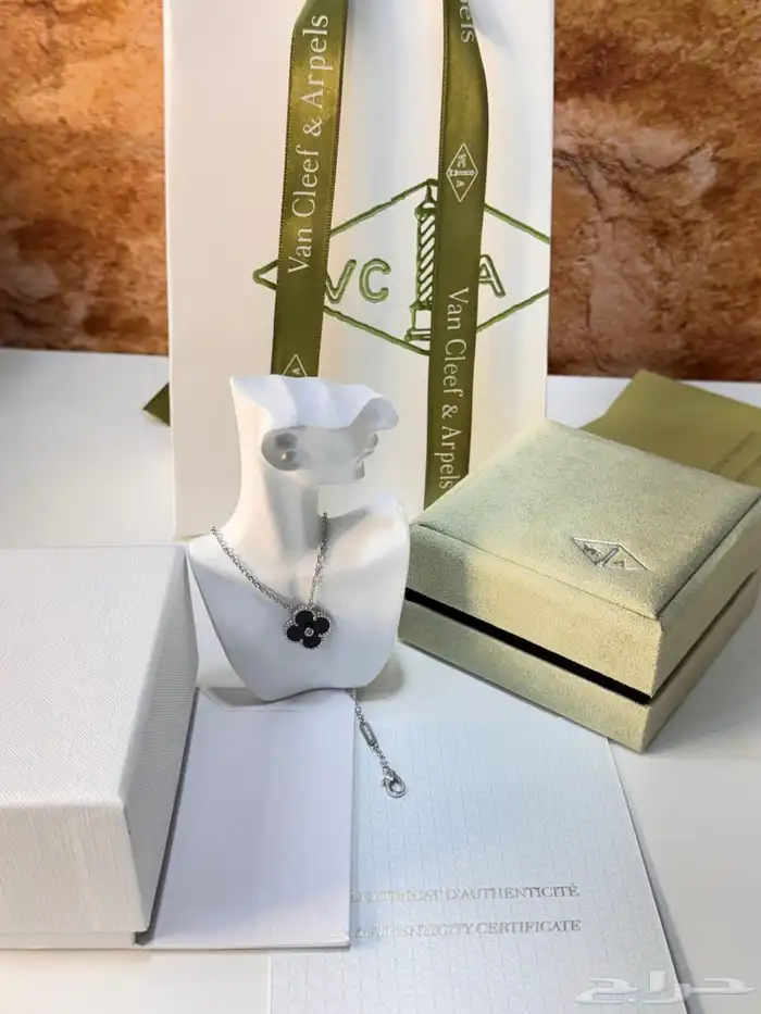 اكسسوارات خواتم قلائد باندورا قوتشي هرمز كارتيه شانيل 29