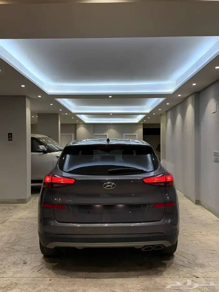 توسان 2020 بحالة الوكالة ( ديزل ) 3