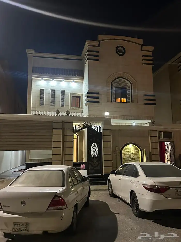 فيلا سكنيه للإيجار 5