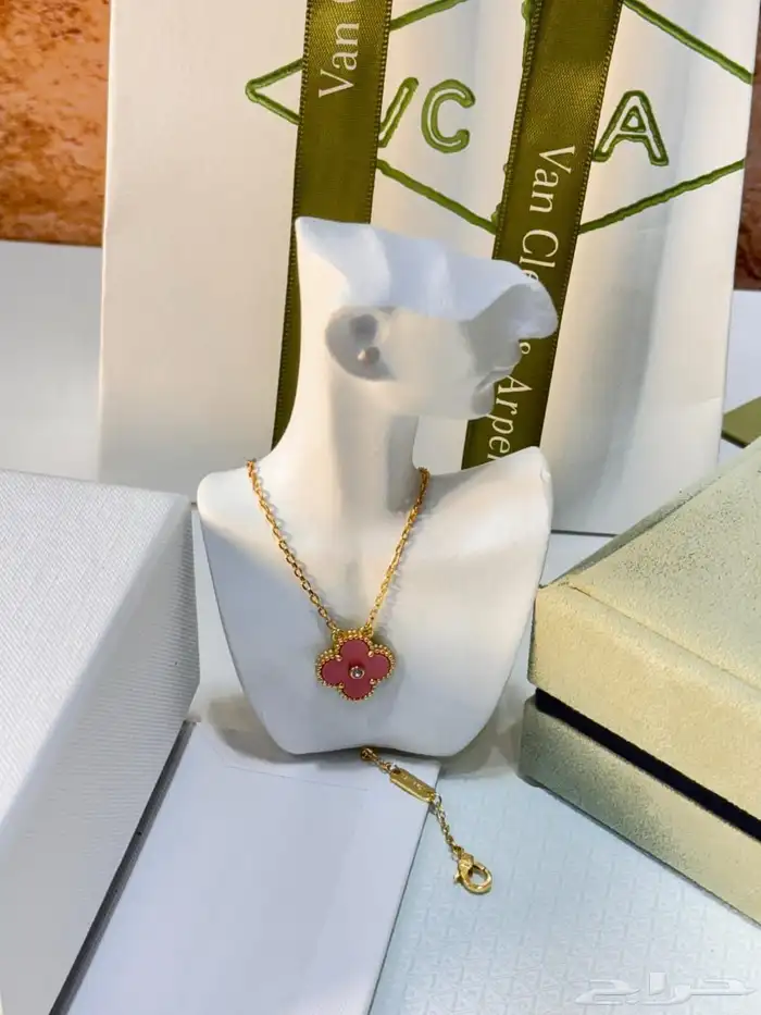 اكسسوارات خواتم قلائد باندورا قوتشي هرمز كارتيه شانيل 59