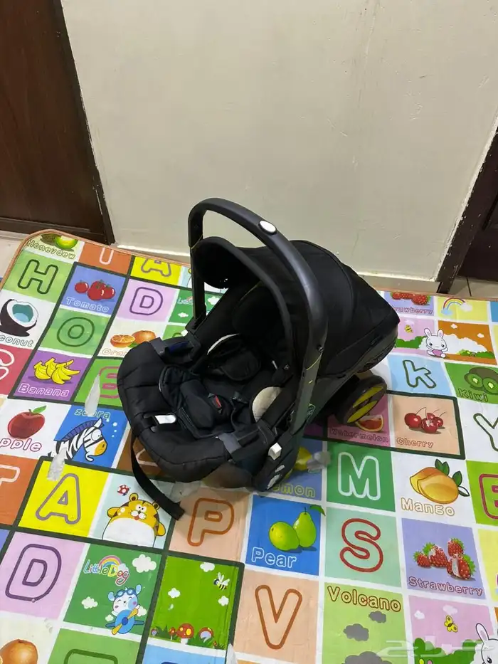 عربة اطفال وكارسيت لونا 5