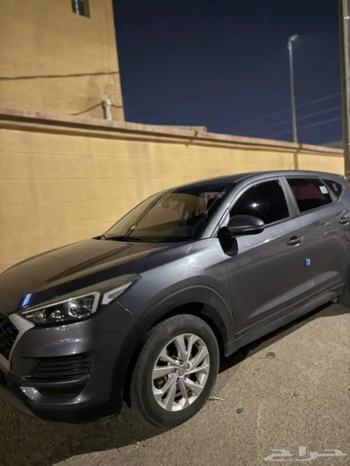 سياره توسان لبيع 0