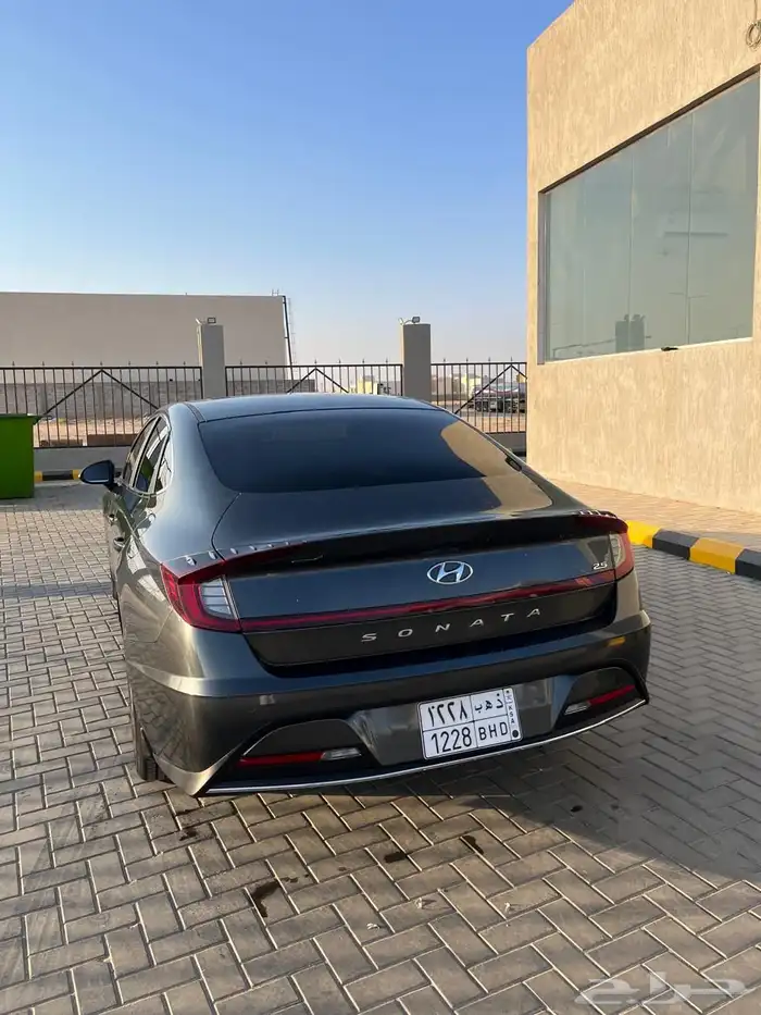 سوناتا 2020 نص فل 2.5 وارد الناغي 8