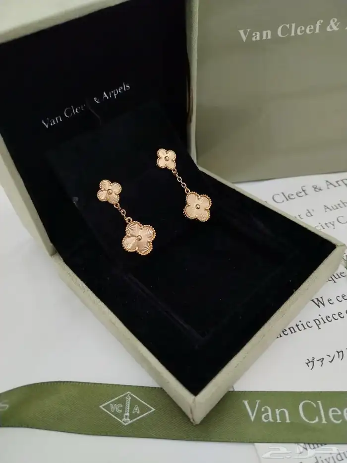 اكسسوارات خواتم قلائد باندورا قوتشي هرمز كارتيه شانيل 45