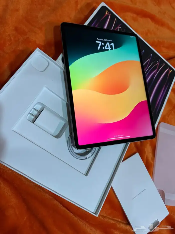 للبيع او للبدل ايباد برو الجيل السادس (2022) 512 قيقا 4