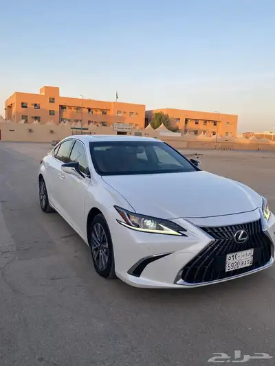 لكزسES300 h 2023 index