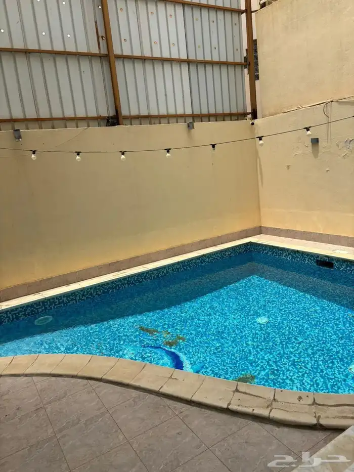 فيلا رائعة للبيع في حي النعيم 0