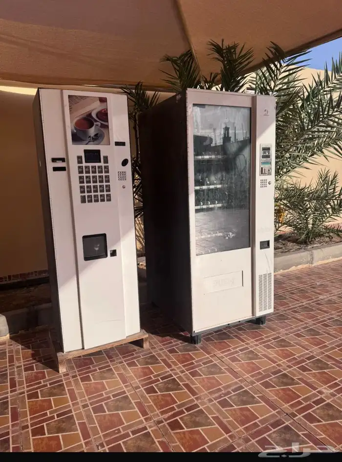 للبيع آلة كوفي وآلة أغراض بقالة 0