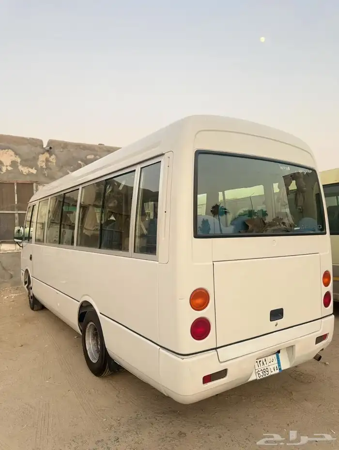 باص موتسبيشي كوستر 2014 للبيع 2