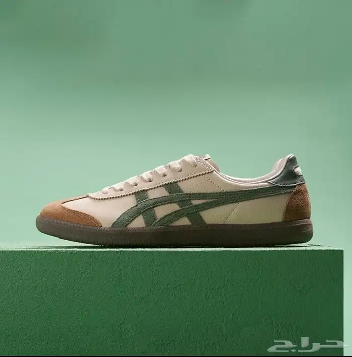 شوزات جزمة نايك اديداس اصليه باسعار حلوه 28