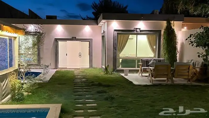 شاليهات يومي (295ريال)مسابح متدرجة جلسات خارجية كراج سيارة 4