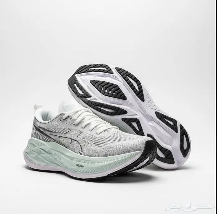 شوزات جزمة نايك اديداس اصليه باسعار حلوه 31