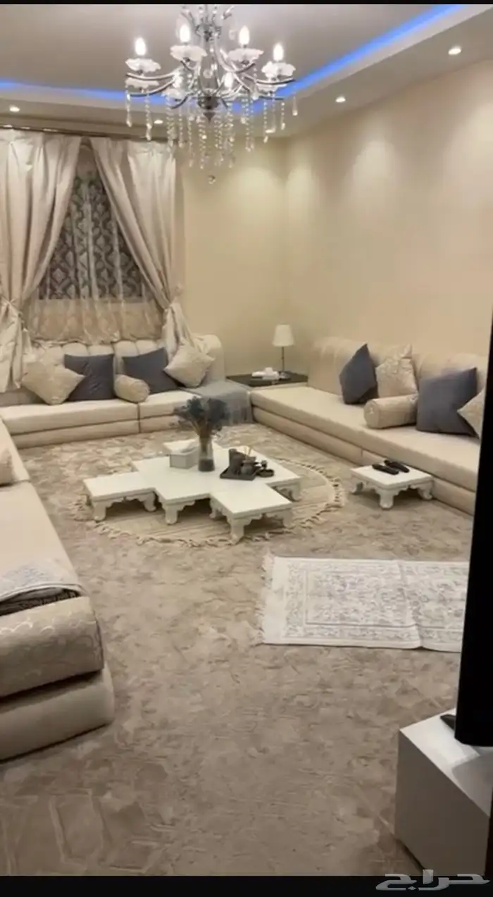 كنب ارضي للبيع 1