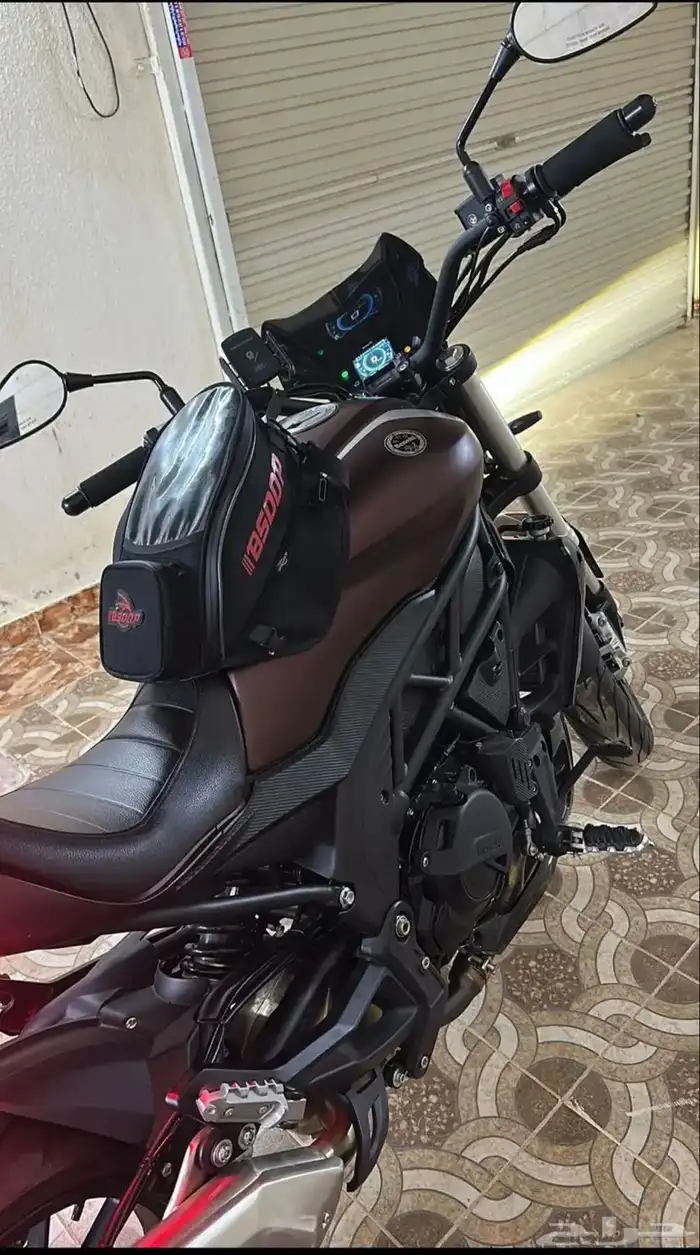 دباب بينلي 11