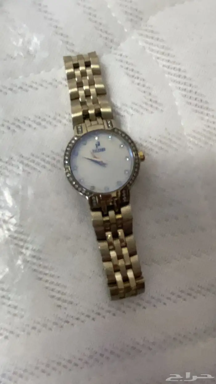 ساعة نسائية 0