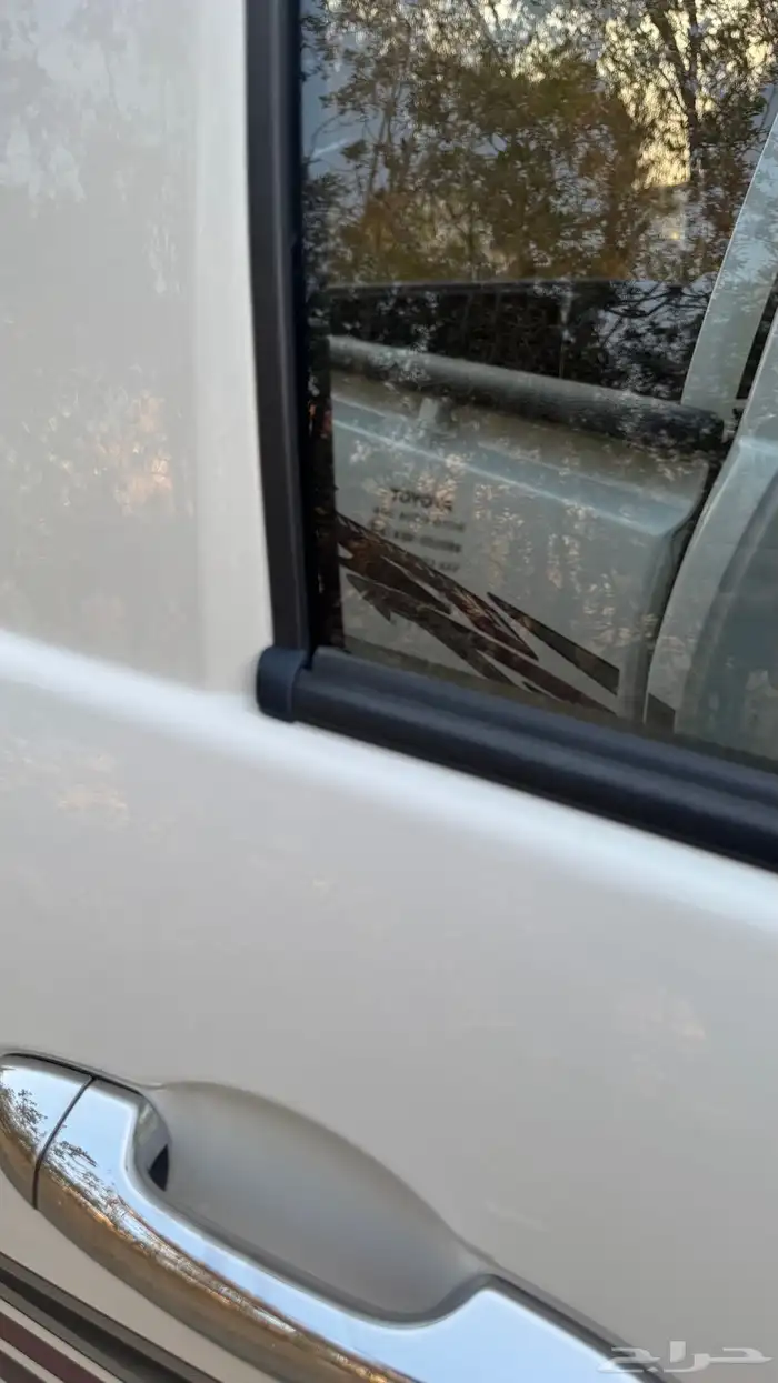 هايلوكس 2023 بنزين ممشى قليل بدي وكاله 17