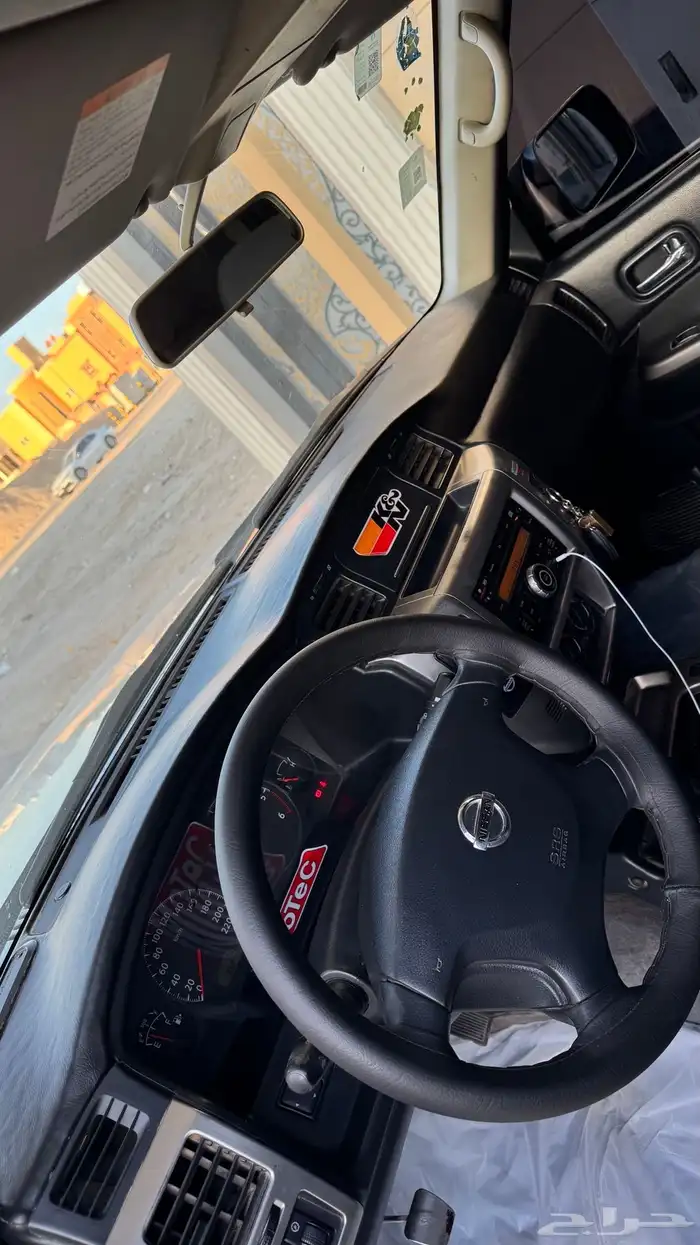 للبيع نيسان فتك 6