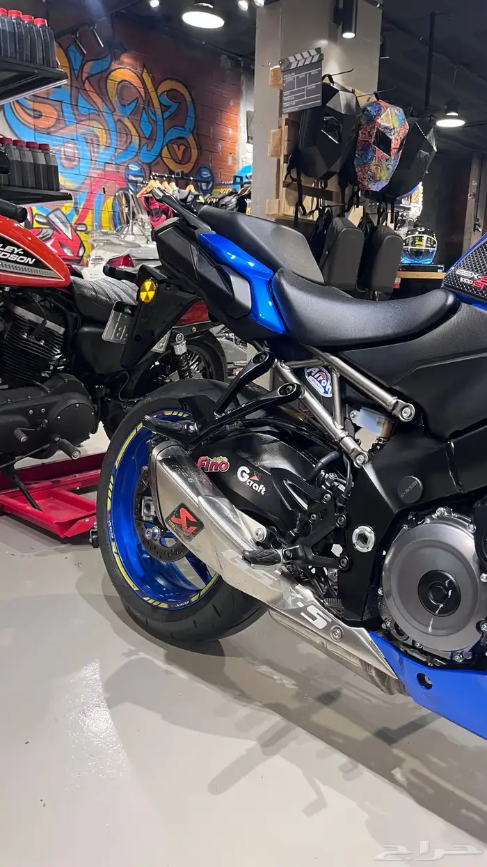 Gsx_s2023 gt لون ازرق بحالة الوكالة 5