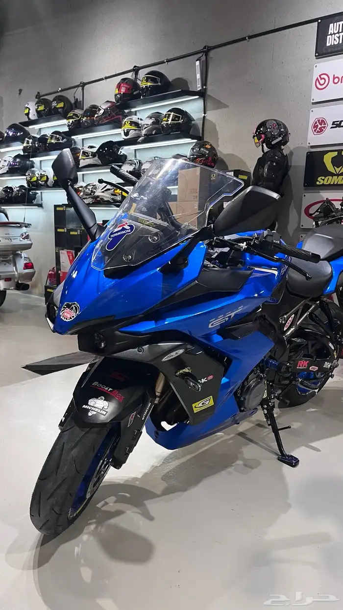 Gsx_s2023 gt لون ازرق بحالة الوكالة 6