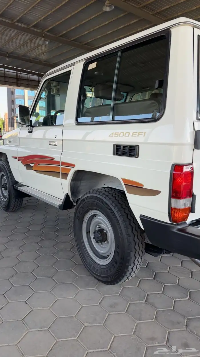 ربع 2003 سعودي (تم البيع) 8