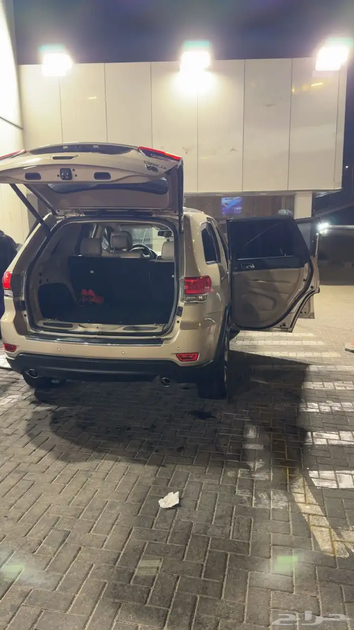 جيب قراند شيروكي ليمتد 2014 7