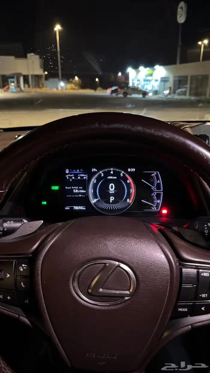 لكزس ES300 2021 سعودي 9
