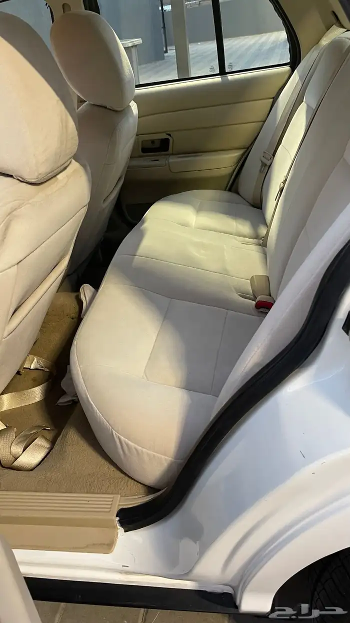 للبيع فكتوريا 2011 سعودي 20