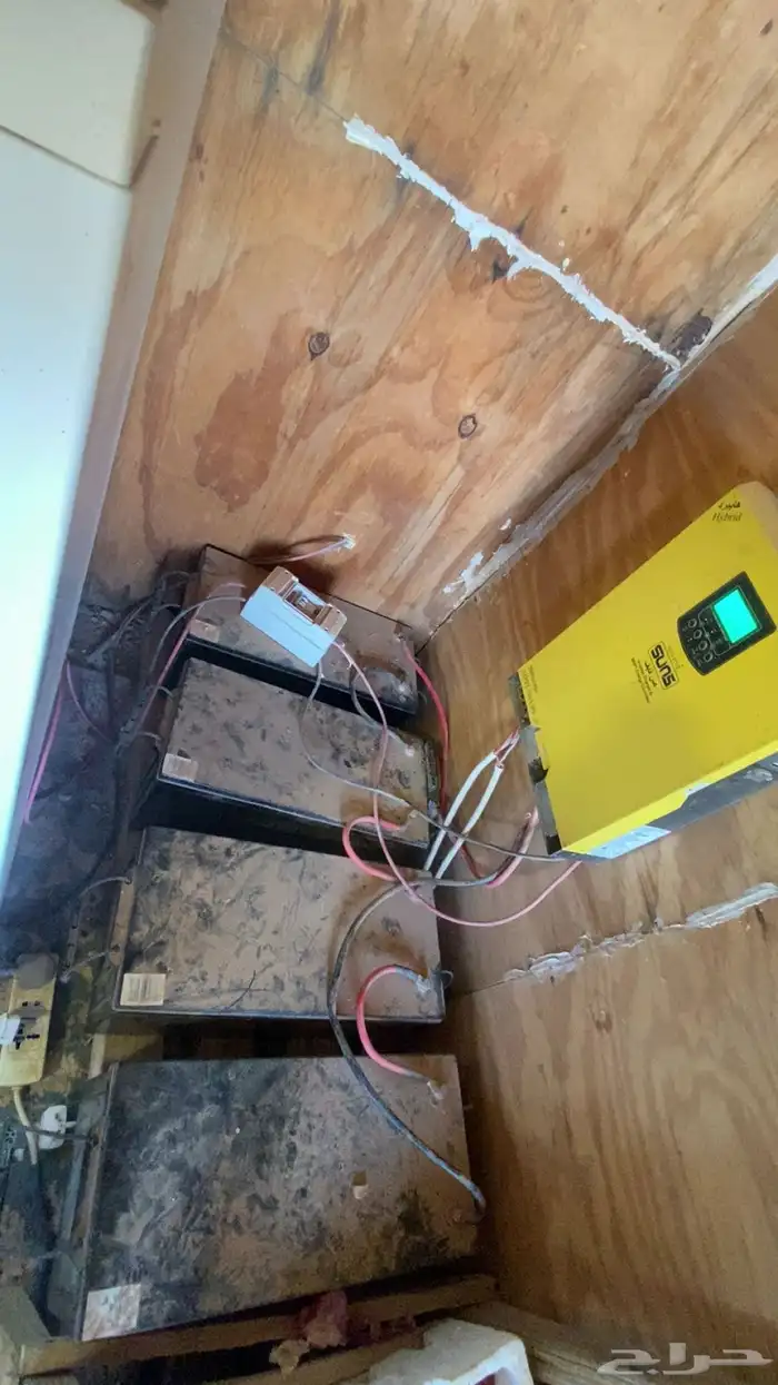 للبيع بطريات 4وا 8الواح طقه شمسيه  محول كهربا  ثلاجه 1