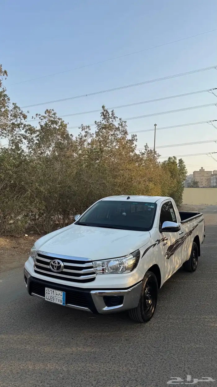 هايلوكس 2023 بنزين ممشى قليل بدي وكاله 0