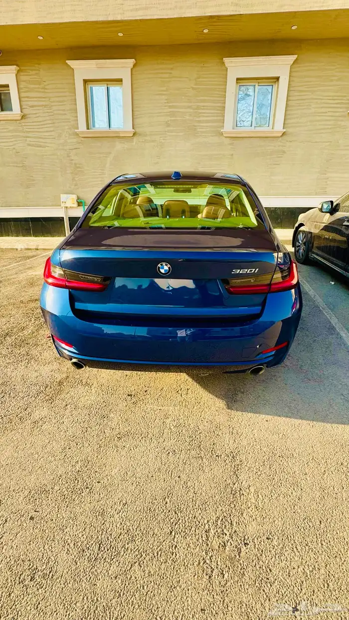 للتنازل بي ام دبليو 320 - موديل 2023 - BMW 320 1