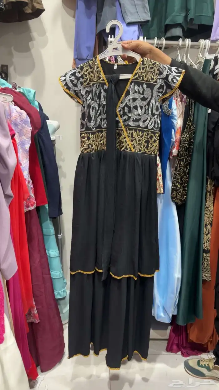 تصفية فساتين ارواب مصرية كمية محدودة على السوم 12