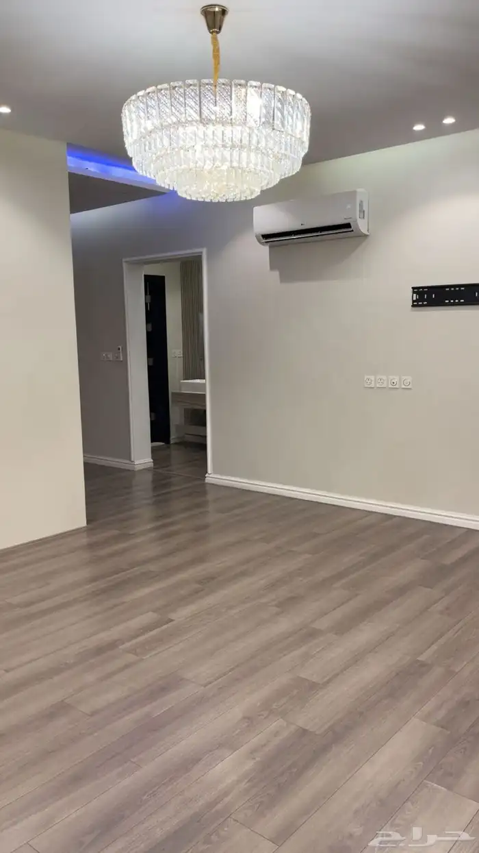 شقة فاخره للإيجار 7