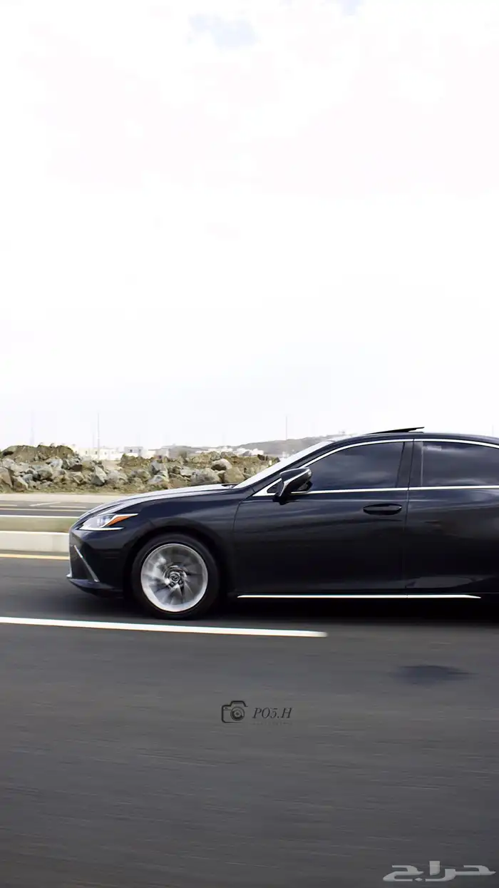 لكزس es350 2023 CC اسود سعودي 5