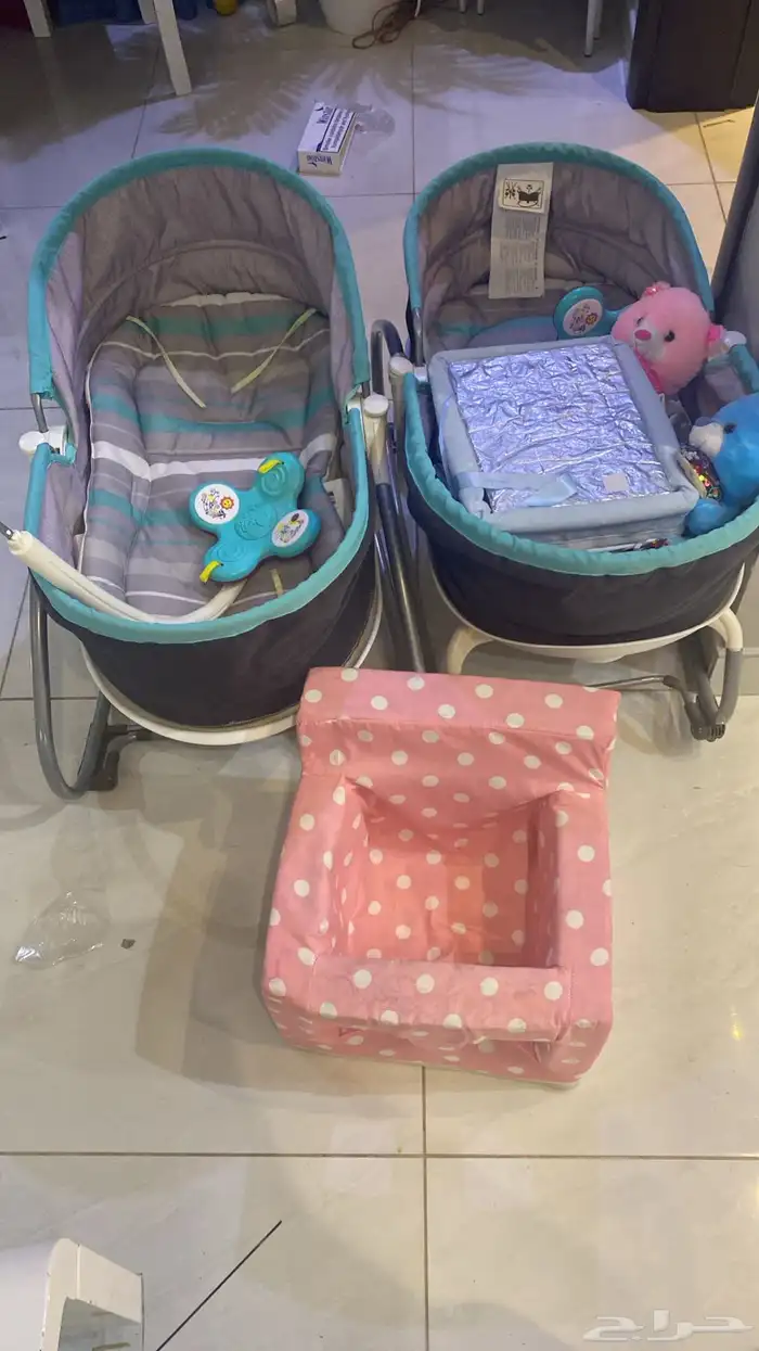 كوفي كورنر و طاوله تلفزيون و سريرين اطفال 0