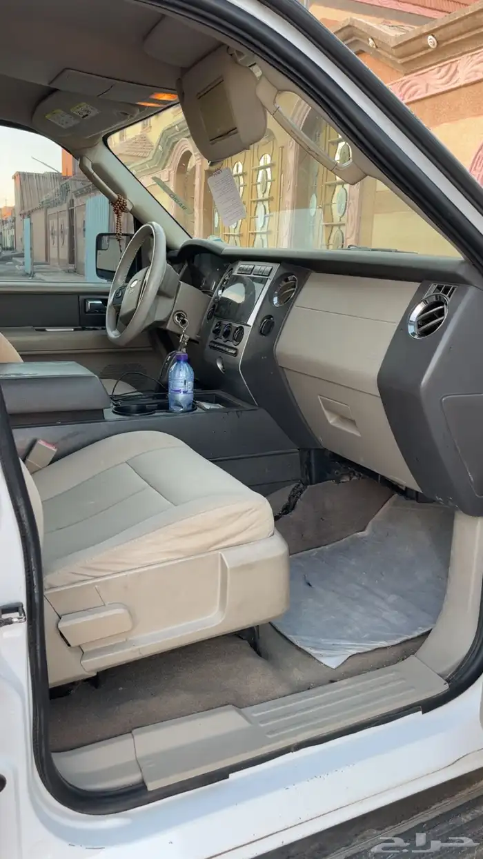 للبيع فورد اكسبديشن دبل شاص قصير 5