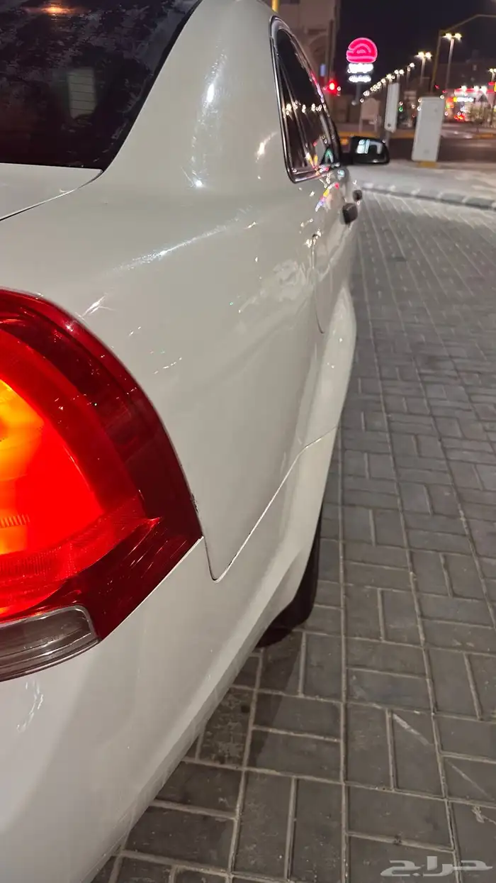 كابرس v8 ابيض 7