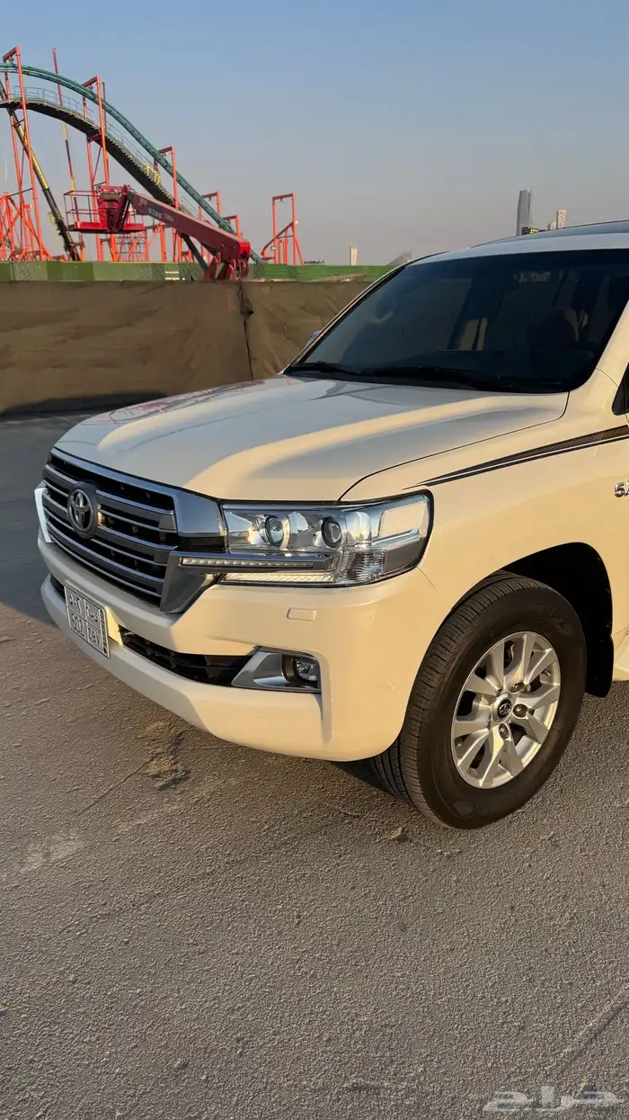 لاندكروزر VX.R 2021 بريمي 7