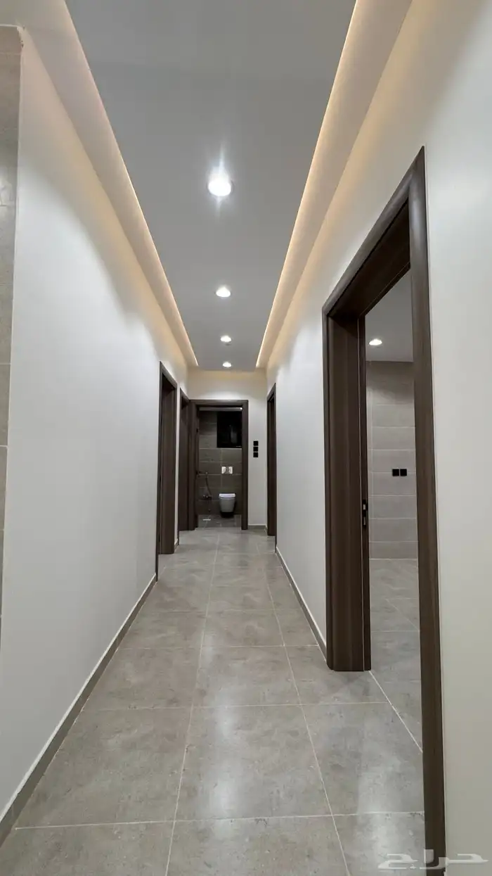 للبيع شقق 6 غرف vip مع سطح مخطط الراجحى حى الضيافه 12