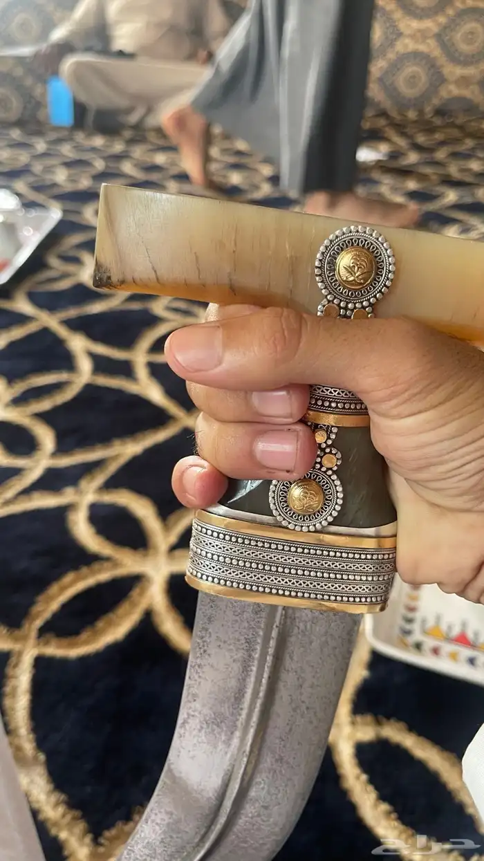 جنبيه زراف مطرح 9 او اكثر 0