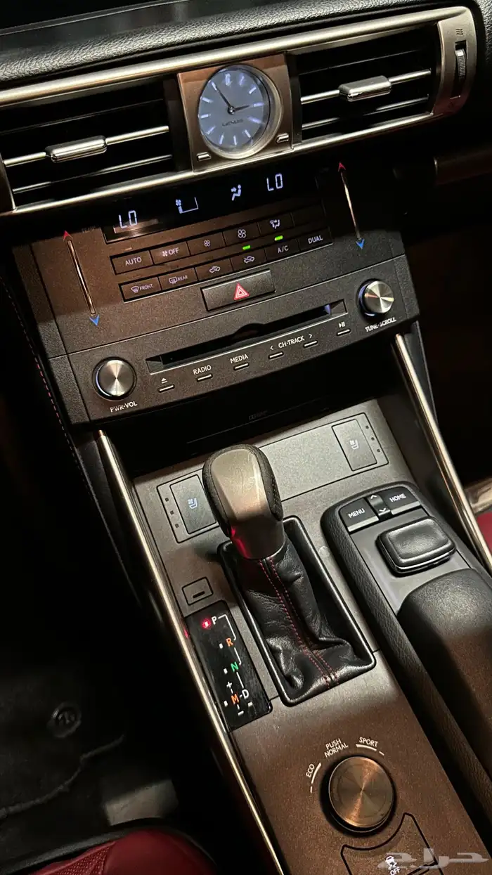 لكزز IS200 مخزن 2016 15