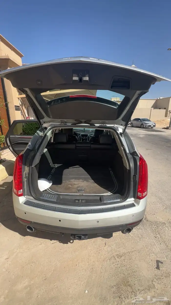 كاديلاك SRX 2012 9