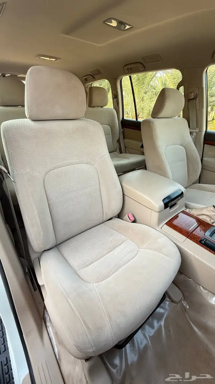 لاندكروزر 2015 سعودي عبداللطيف جميل 8 سلندر ستين عام 33
