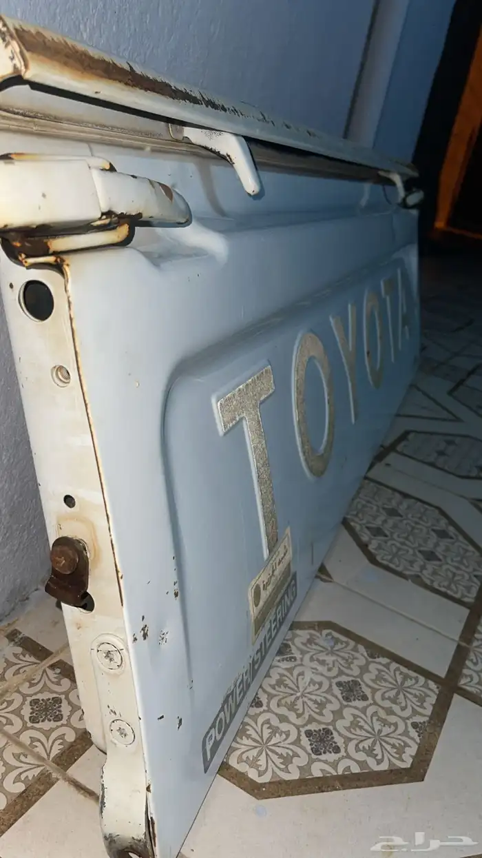 باب صندوق بلد من 2005 وتحت 2