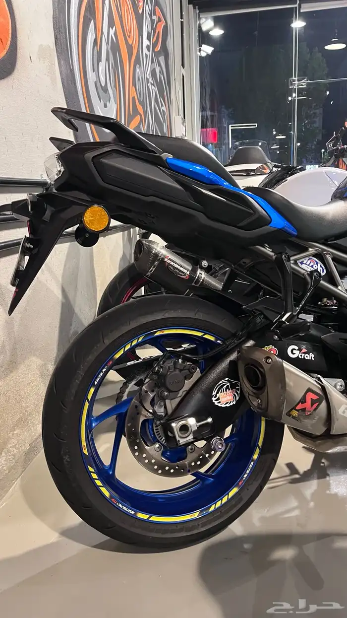Gsx_s2023 gt لون ازرق بحالة الوكالة 15