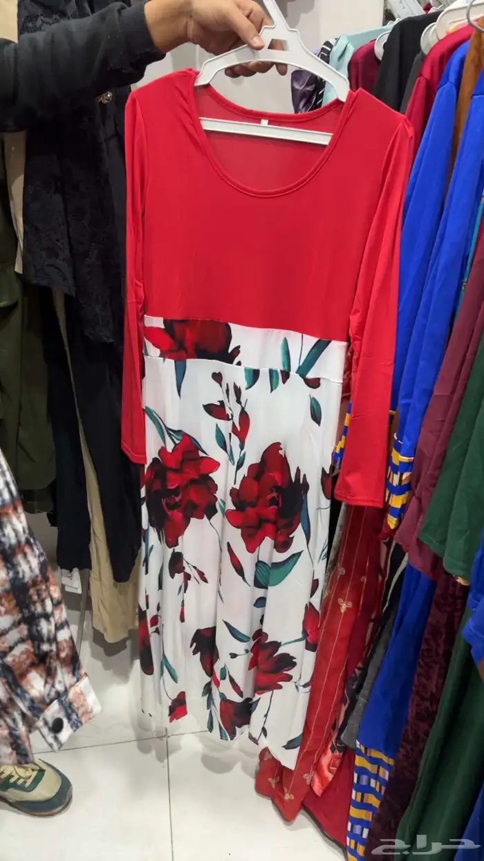 تصفية فساتين ارواب مصرية كمية محدودة على السوم 24