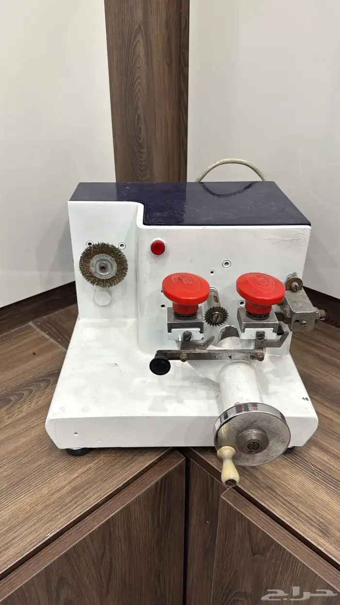 مكاين نسخ مفاتيح 3