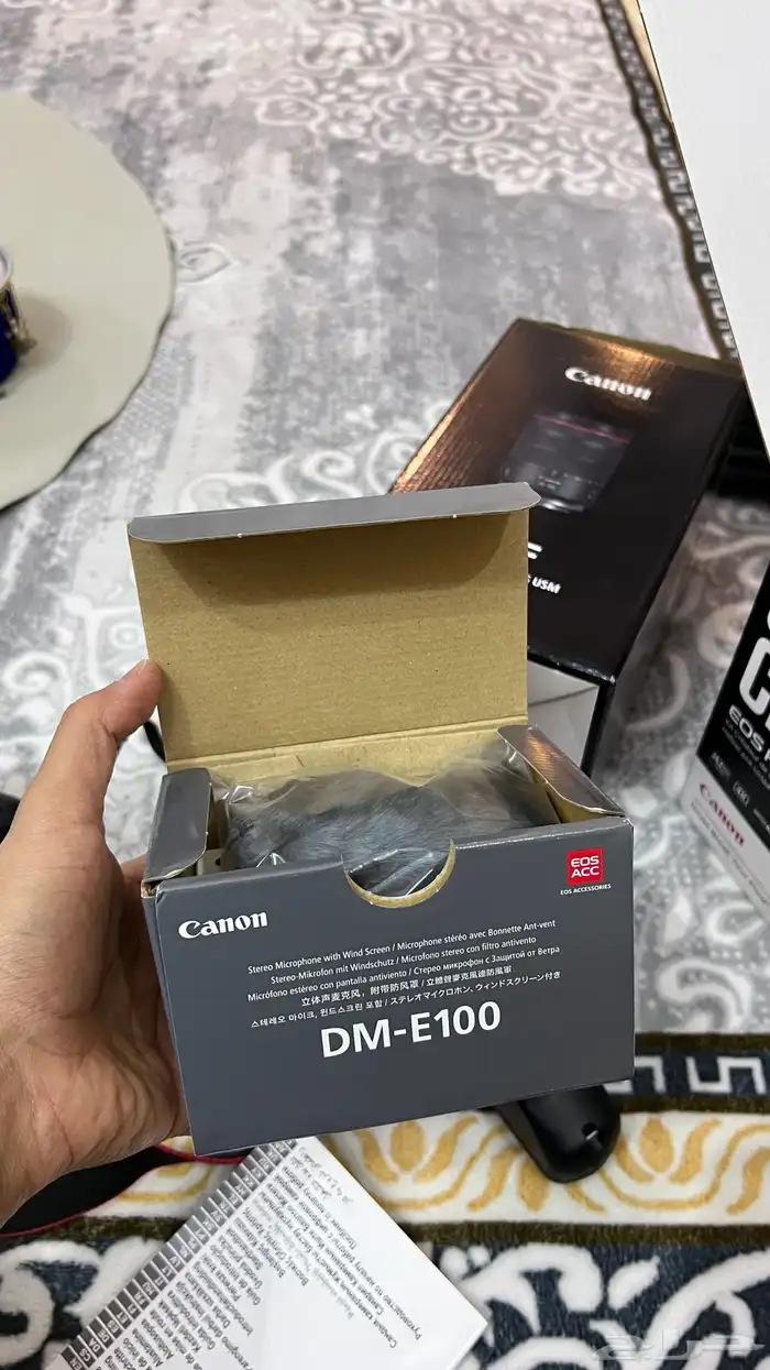 كاميرا كانون 2