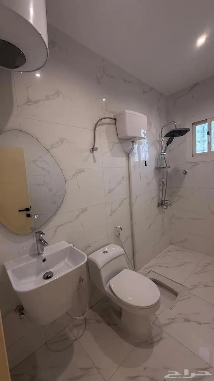 شقة بلاطه للايجار في ابها   حي المنسك 10