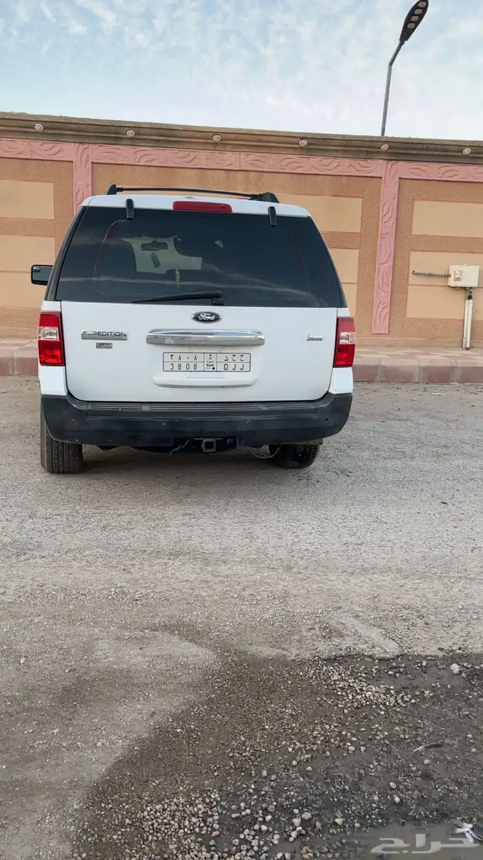 للبيع فورد اكسبديشن دبل شاص قصير 4